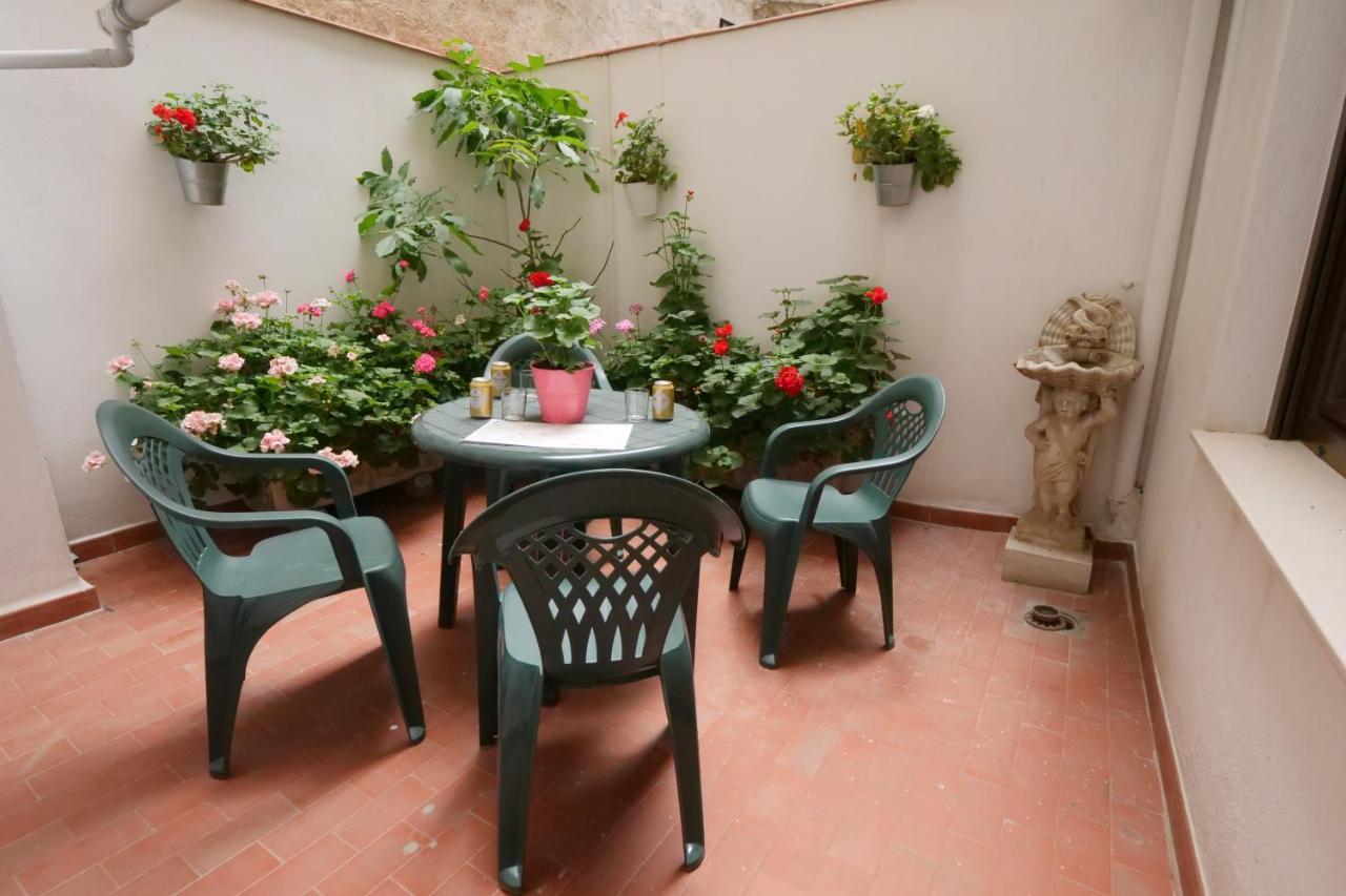 Apartamento Castillo Гранада Екстериор снимка